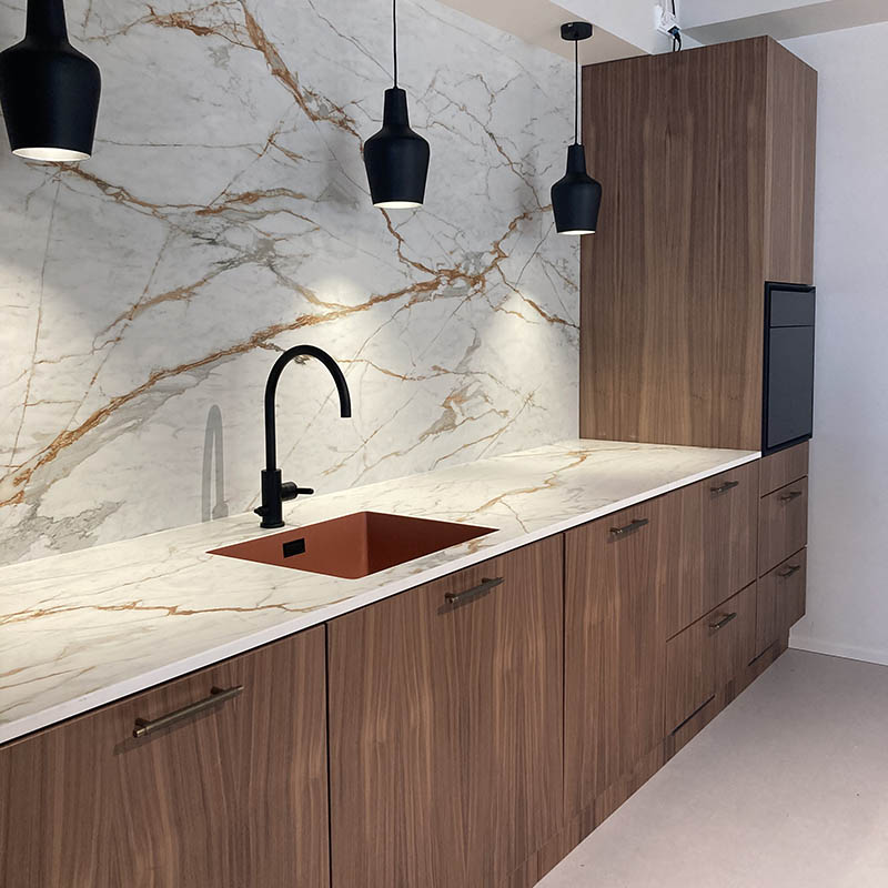 Savon näyttelytila suunnittelijoille.